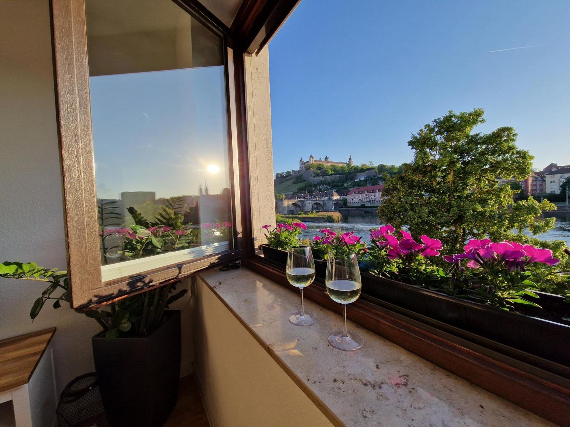 Fewo Alte Mainbruecke Würzburg Dış mekan fotoğraf